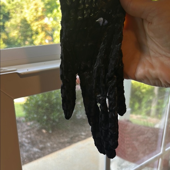 SKIMS Black Mesh Jumpsuit with keyhole back, built in gloves - Picture 6 of 15